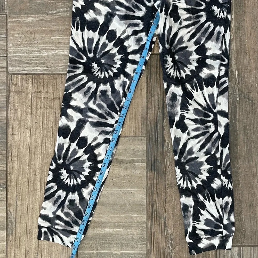 LOVE FIRE Tie Dye Cozy Girls Jogger Sweatpants size XL